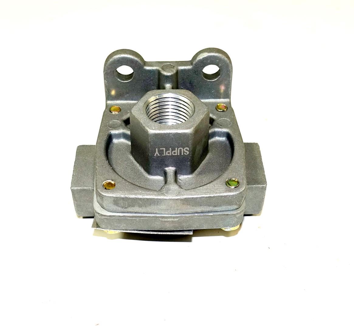 Air Brake Quick Release Valve Common M939A1 M939A2